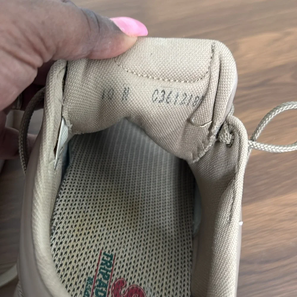 SAS‎ Shoes Womens Sz 10N Free Time Walking Comfort Sneakers Tripad Leather Beige